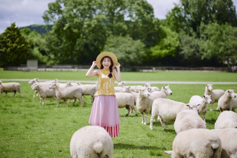 青山なぎささんのグラビア写真 3