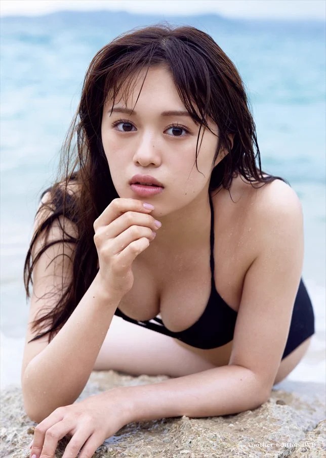 絵森彩さんのグラビア写真 6