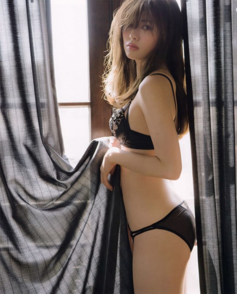 白石麻衣さんの写真 10