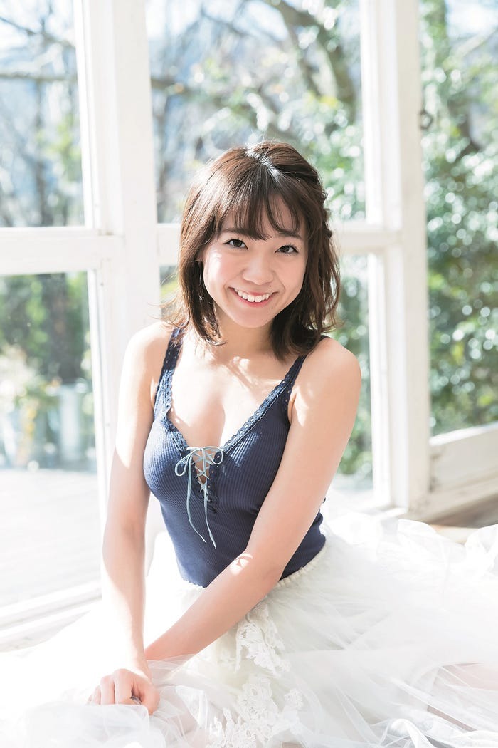 斉藤朱夏さんのグラビア写真 2