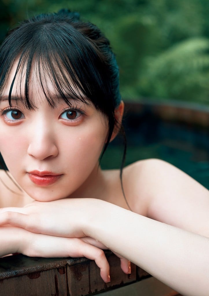豊田萌絵さんのグラビア写真 8