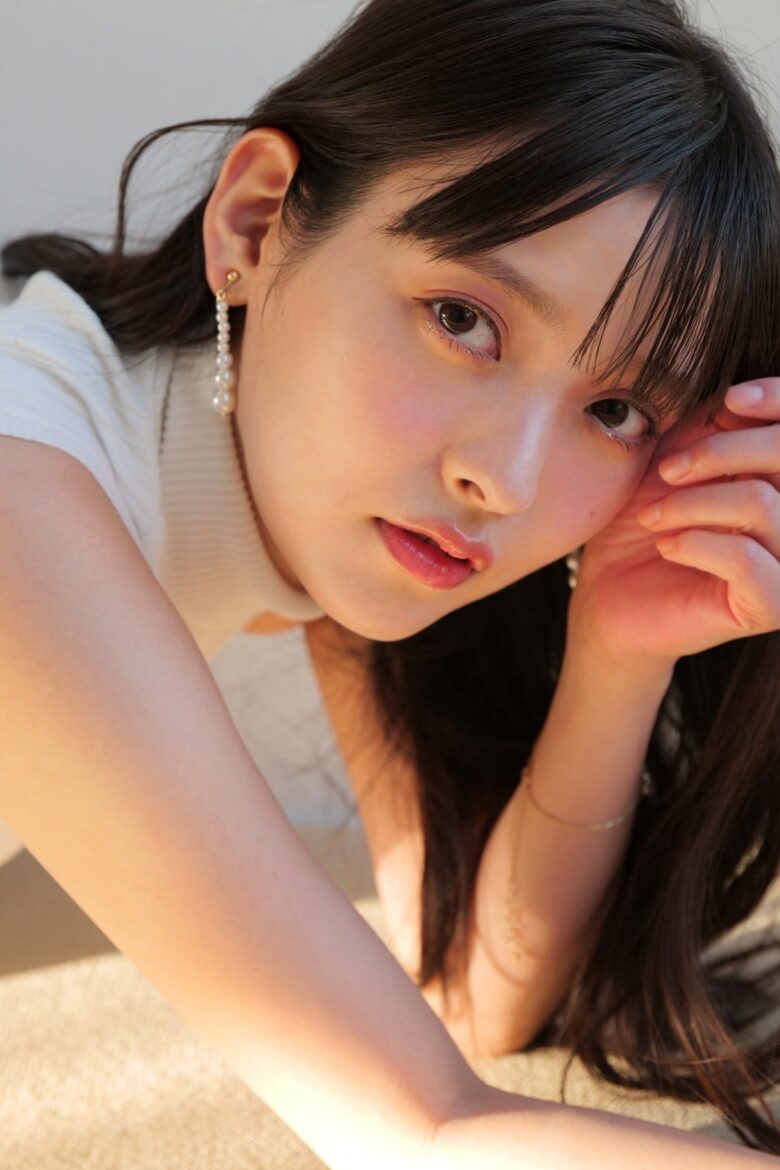 上坂すみれさんのグラビア写真 6
