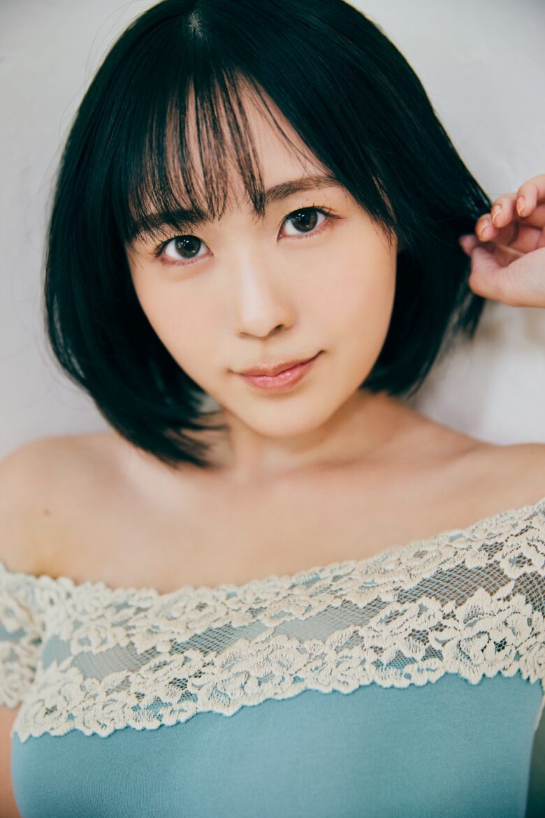 夜道雪さんのグラビア写真 4